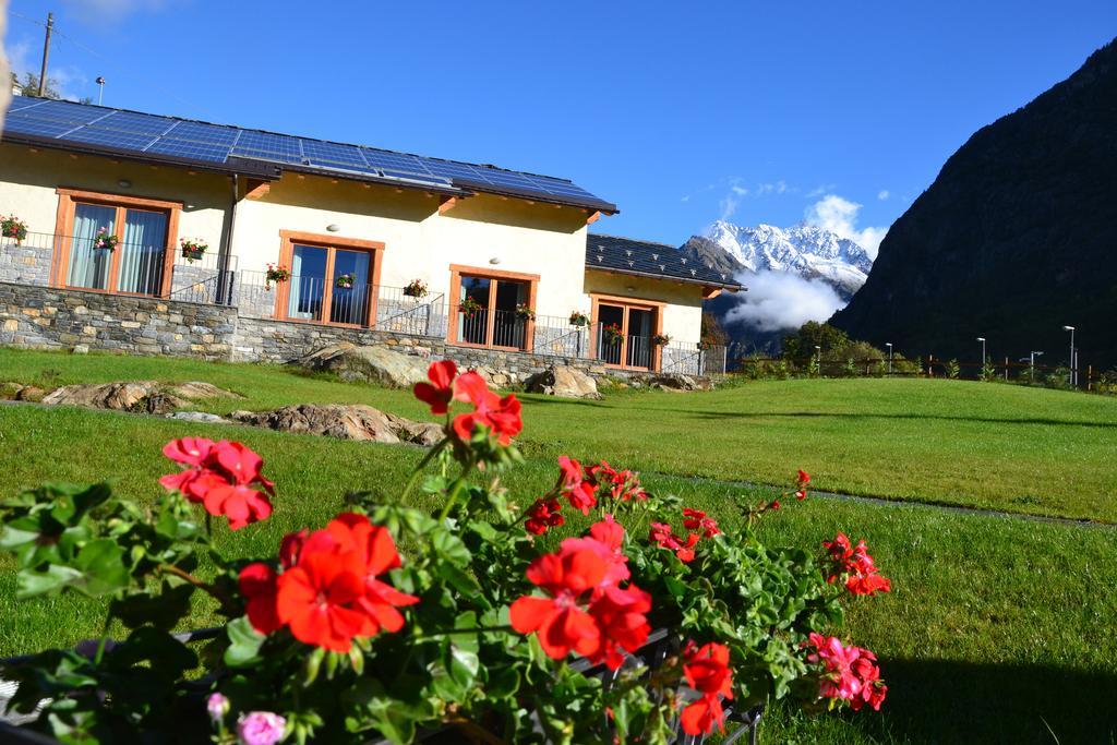 Village Paradis Roisan Exteriör bild