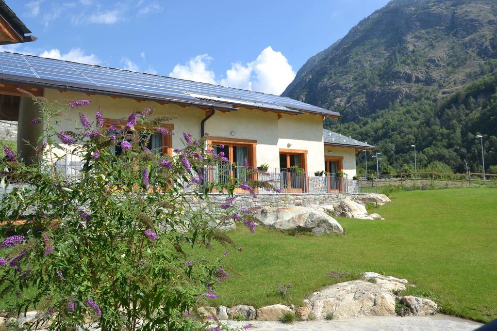 Village Paradis Roisan Exteriör bild
